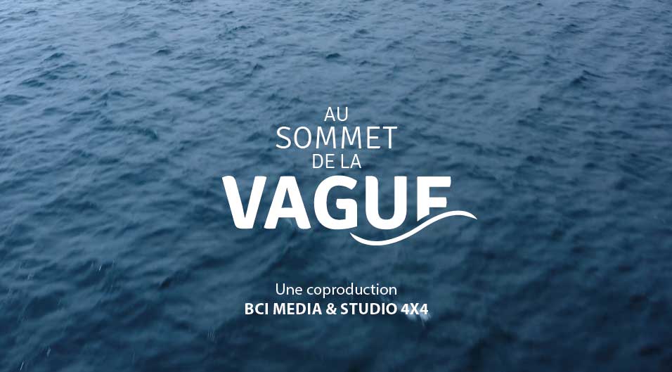 Au sommet de la vague